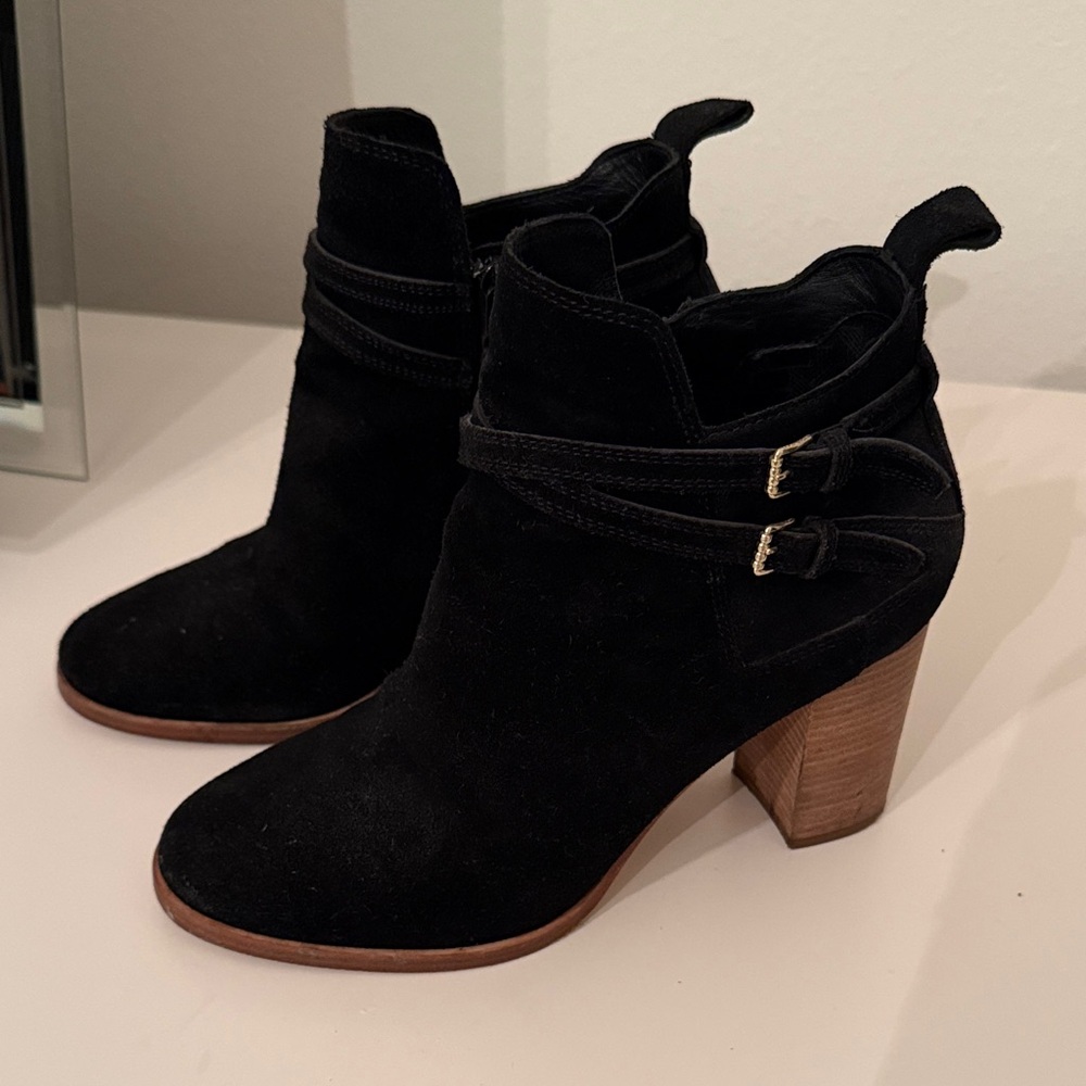Cole Haan Elegant Black Suede Ankle Boots